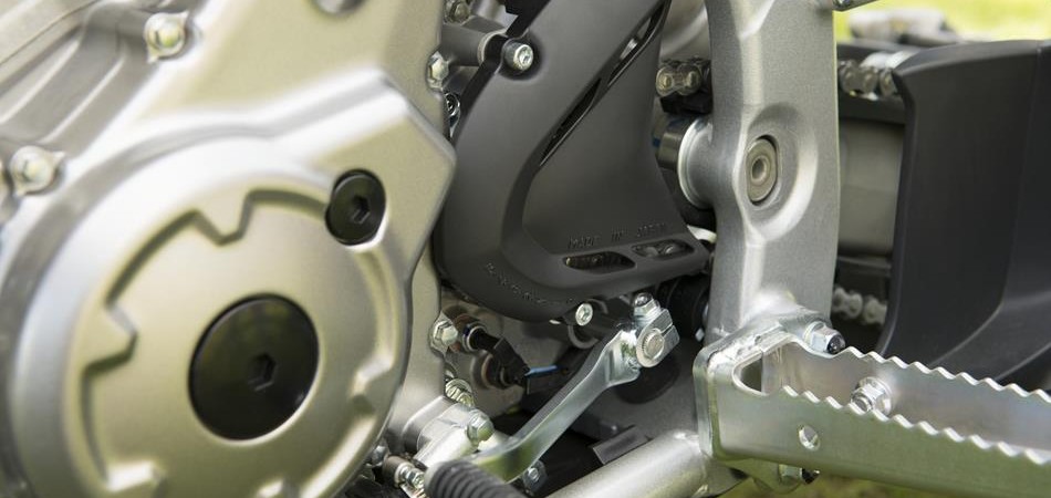 2016-yamaha-yfm700r-special-edition-eu-60th-anniversary-detail-003-1