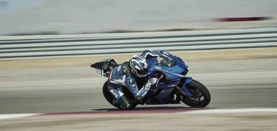 yzf-r6-17 (1)