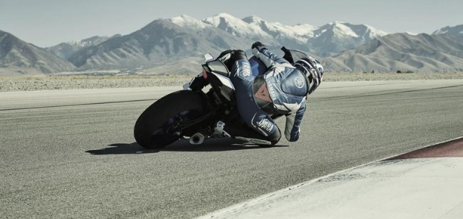 yzf-r6-17 (2)