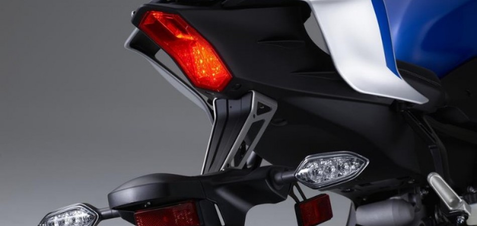 yzf-r6-17 (25)