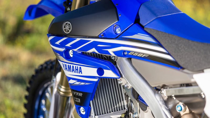 19_WR250F_Team Yamaha Blue_Detail_003